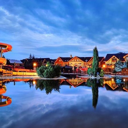 Apartman Nellinka Bešeňová Exteriör bild